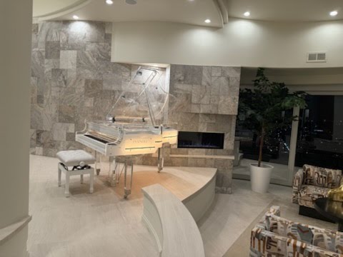 5-PIANOLI-Crystal-Grand-Luxury-Piano